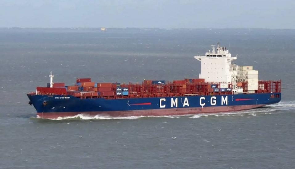 The French ship passed through the strait right before the eyes of SEPAH –