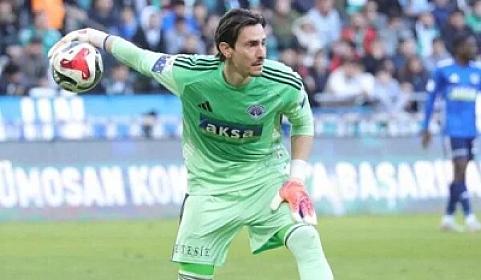 Türkiyə futbolunda qapıçıdan möhtəşəm qol - 