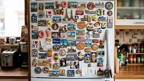 Soyuducuya maqnit yapışdıranlara 