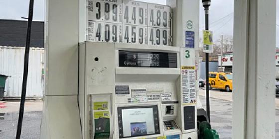 ABŞ-də benzinin qiyməti 