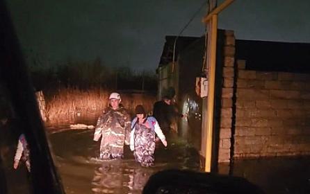 Keşləni su basdı - Sakinlər təxliyə edildi-