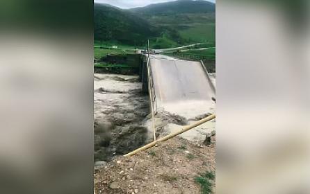 A bridge collapsed in Siyazan -