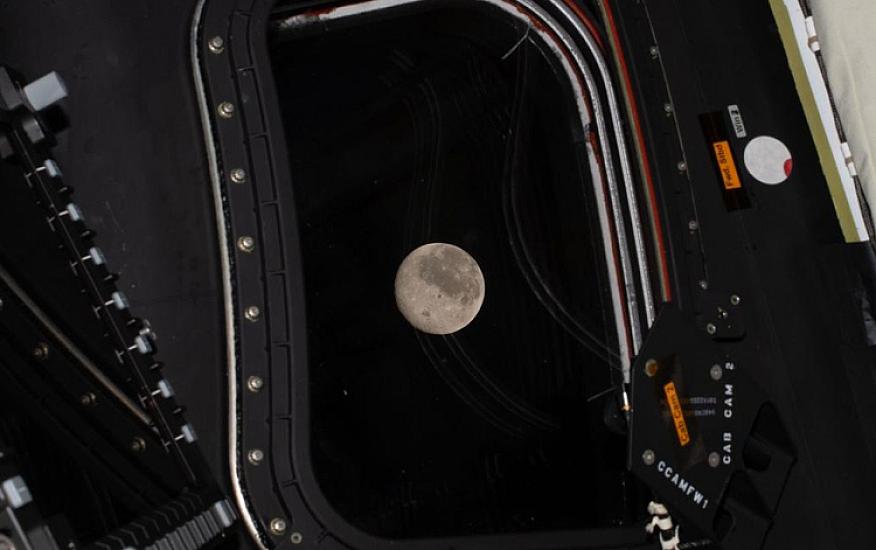 Aya uçuş başa çatdı - 