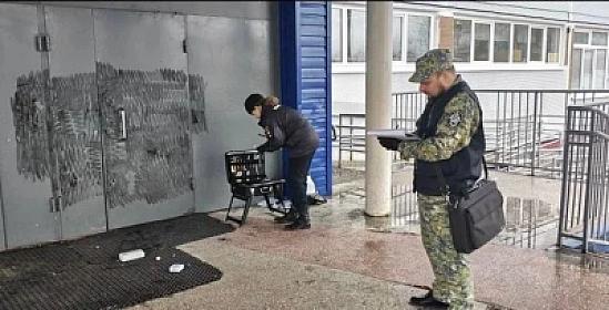 Rusiyada imtahana buraxılmayan şagirddən müəllimə qarşı 