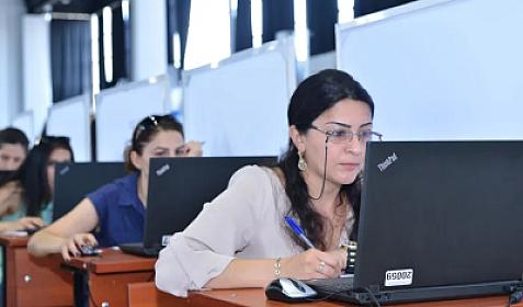 İş yerini dəyişmək istəyən müəllimlərin 