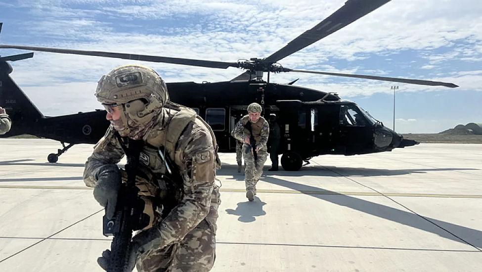 Azərbaycanlı hərbçilərin Türkiyədəki təlimindən 