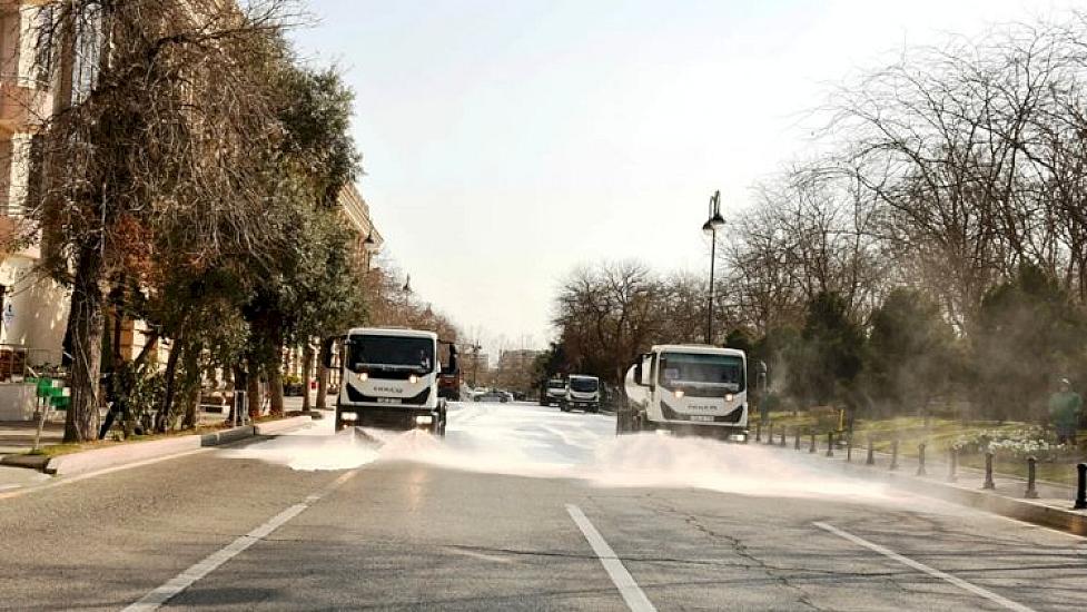 Bu gün Bakıda 550 küçə yuyuldu - 