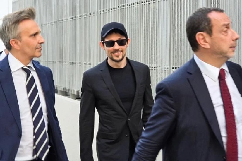 "WhatsApp" Pavel Durovun tənqidlərinə 