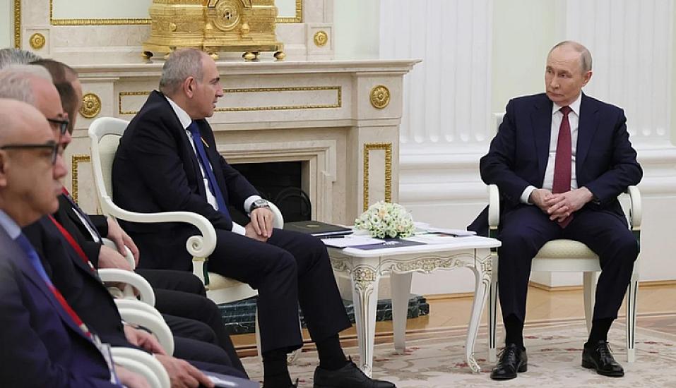 From the Kremlin to Yerevan: "water war" or "The darker the vinegar..."