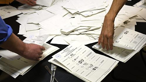 Seçkini müxalifət uddu