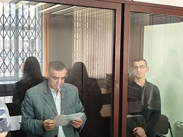 Şahin Şıxlinski və oğluna 