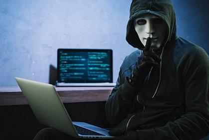 Paytaxtda dələduzluq edən SMM 