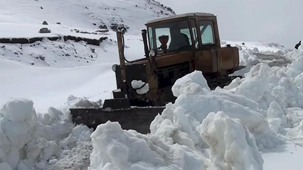 Qubada qarın hündürlüyü üç metri keçdi 