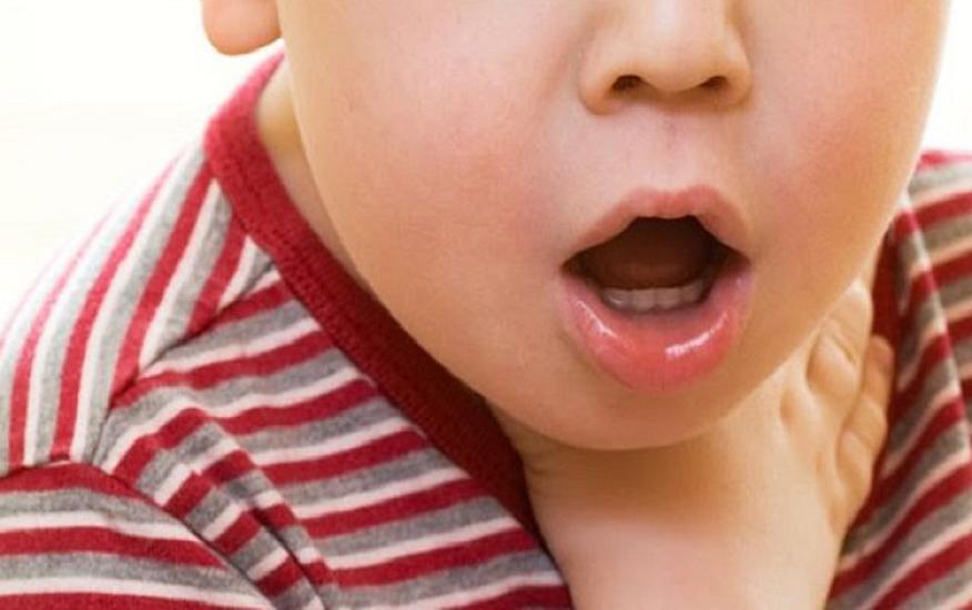 В горле застряла пища