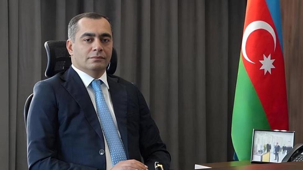 Fərhad Adıgözəlov onu işdən 