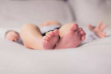 Qubada 4 aylıq körpə 