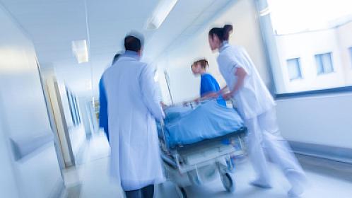 Başqa xəstə ilə səhv salıb əməliyyat etdilər: 