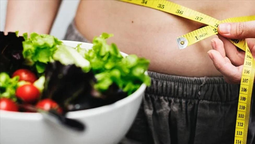 "Plateau" period in a diet: