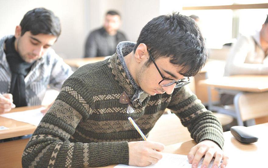 Buraxılış imtahanında 300 bal toplayanlar