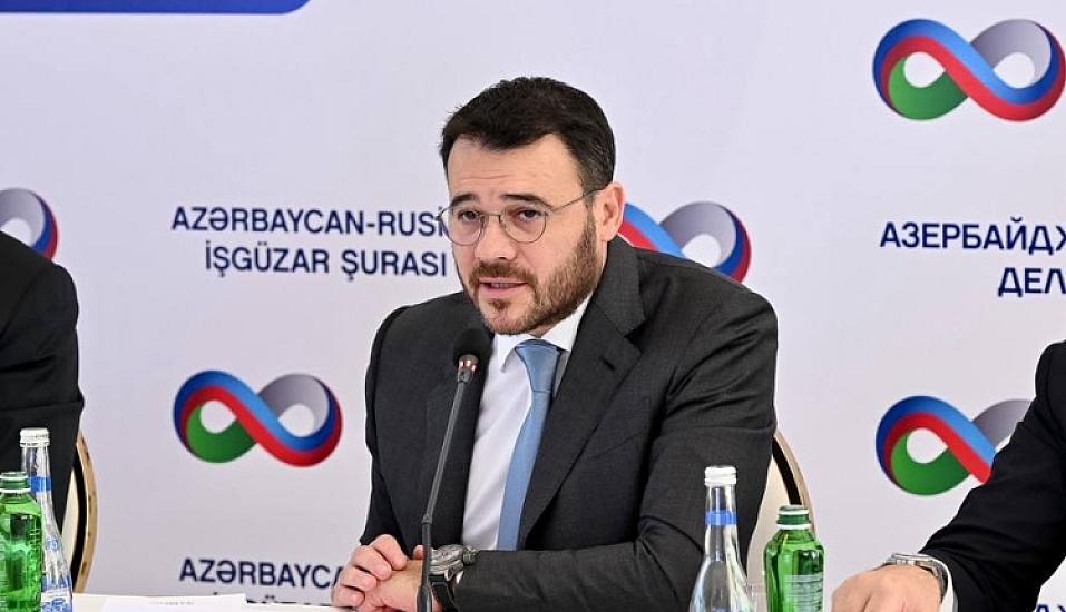 This in “Sea Breeze”