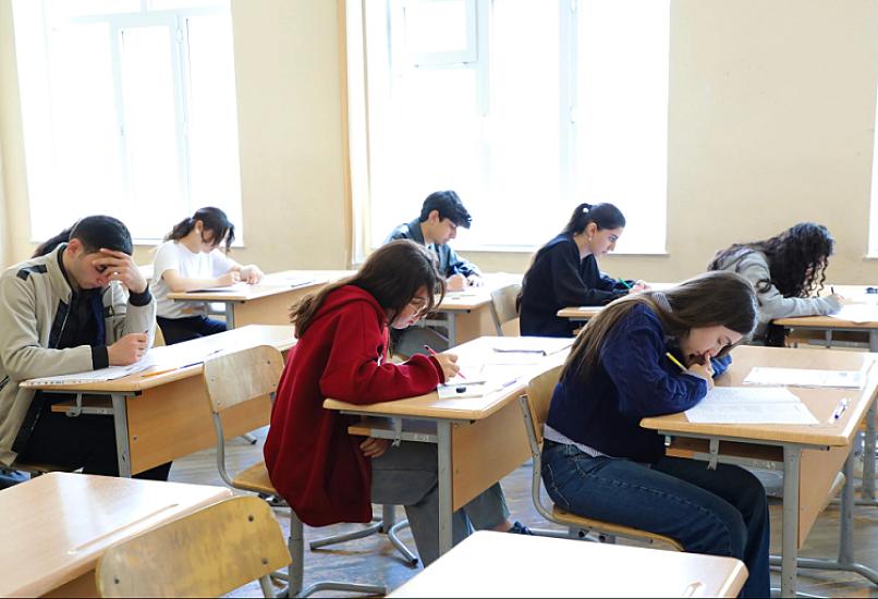 İmtahanlar keçirildi - 