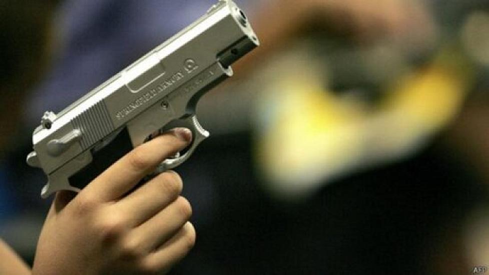 Uşaq təsadüfən kiçik qardaşını güllələdi –