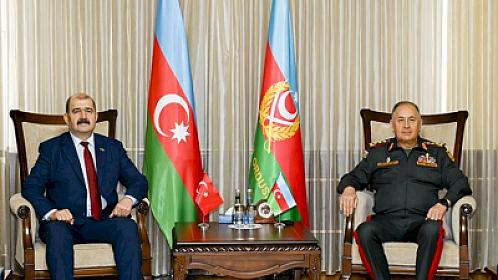 Kərim Vəliyev Talat Canbolatı qəbul etdi 