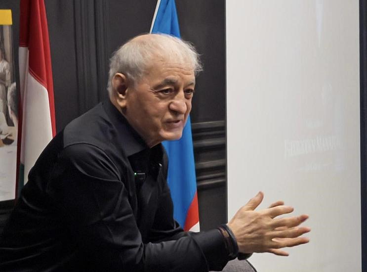 Fəxrəddin Manafov Macarıstan Azərbaycan Evinin 