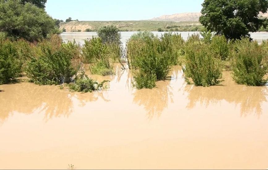 Kür River in Ağcabədi