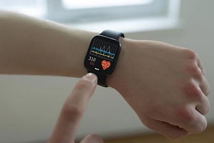 Ağıllı saatlar hər şeyi