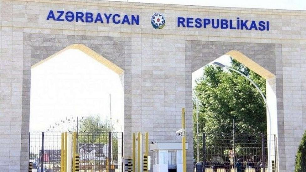 Quru sərhədlər açıldı? 