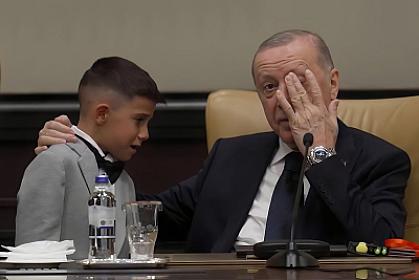 Dediyi sözlər ilə Ərdoğanı kövrəltdi - 