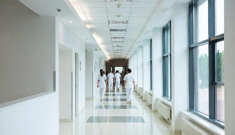 Bizi niyə həkimdən həkimə qaçırdırlar? —