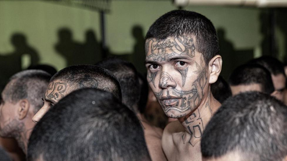 Prezident mühakimə olunan dəstə üzvlərinin şəkillərini paylaşdı - 