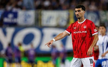 Mahir əsas heyətdən 