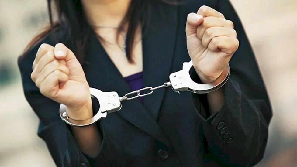 Qazinin atasına qarşı DƏLƏDUZLUQ: 