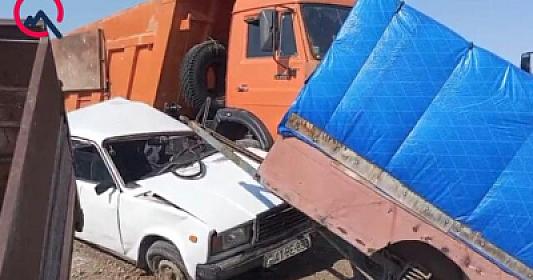 Ağır qəza – Ölən var, ata və övladları yaralıdır – 