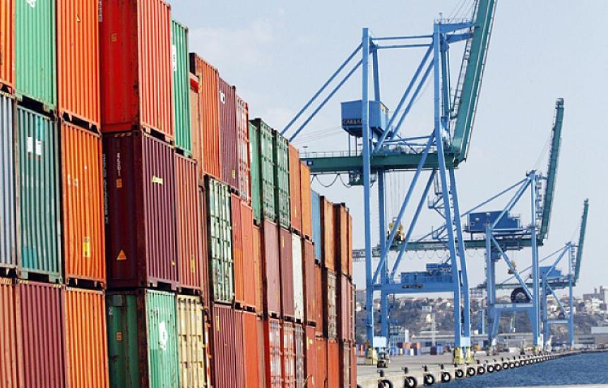 Азербайджан за три месяца экспортировал в эту страну товаров на сумму 2,4 миллиарда долларов.