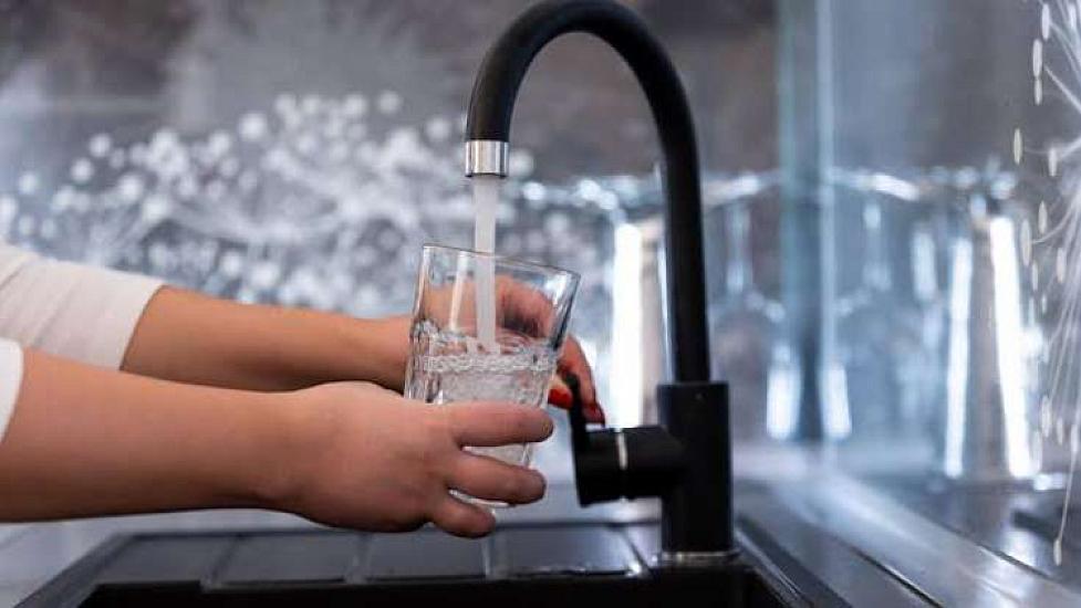 Why has a part of Sumqayit been left without water? -