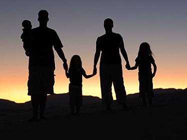 Yetkinlik yaşına çatmayanların əməllərinə görə kim cavabdehdir? - 