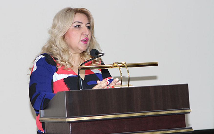 Mehriban Abasquliyevaya 8, digərlərinə  7 il 