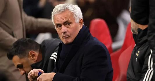 Mourinyo "Real" barədə niyə danışmaq istəmir?