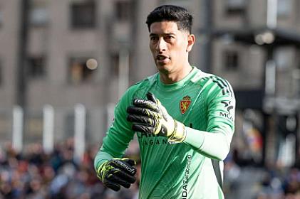 Rəqibini yumruqlayan qapıçıya ağı cəza