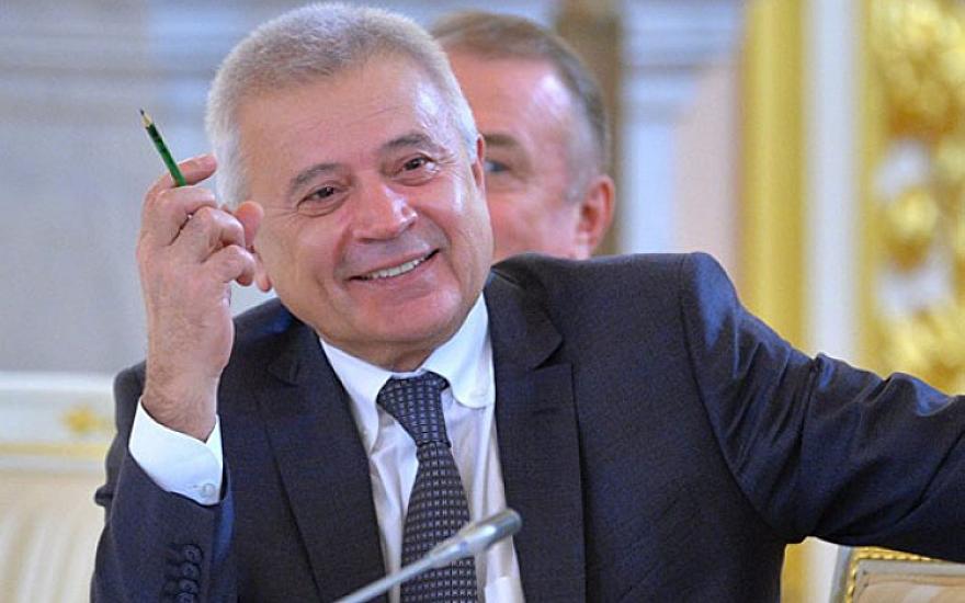 Vahid Ələkbərov 4 ayda 887 milyon dollar qazandı - 