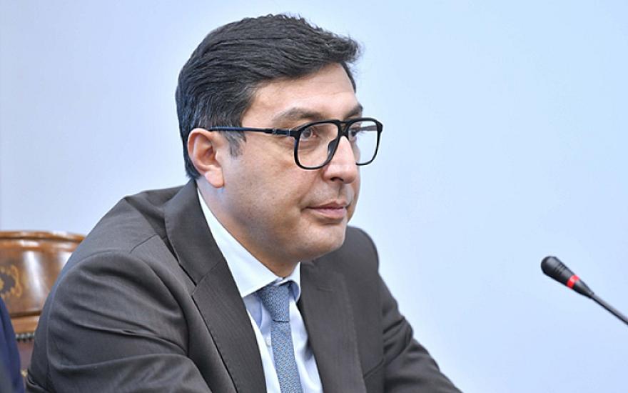 Nazir Xalq artistinin qardaşı oğluna vəzifə verdi - 