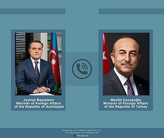 Bayramov Çavuşoğluna zəng etdi