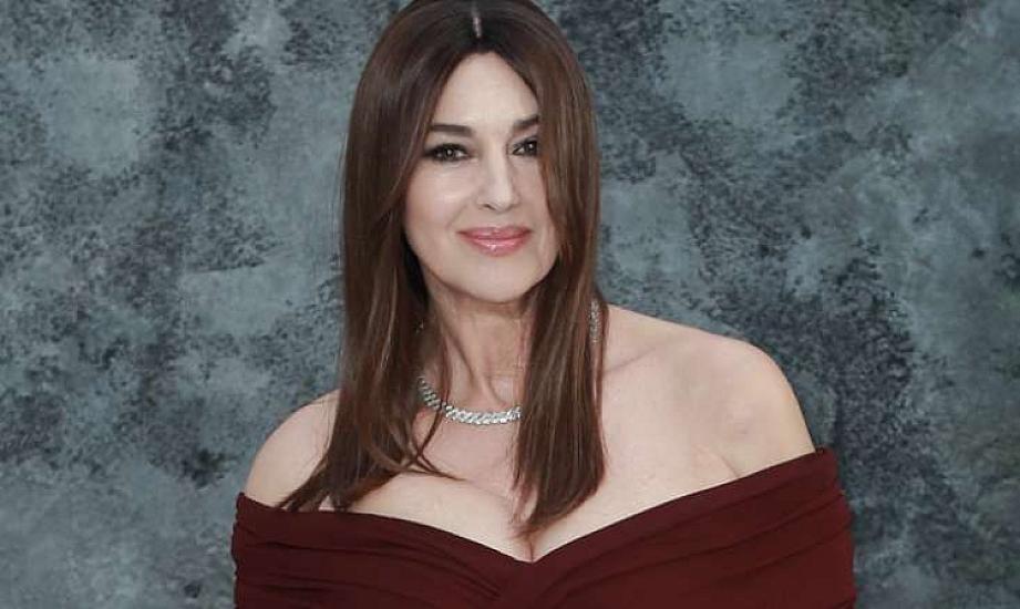 ​Monika Belluççi ev axtarır - 