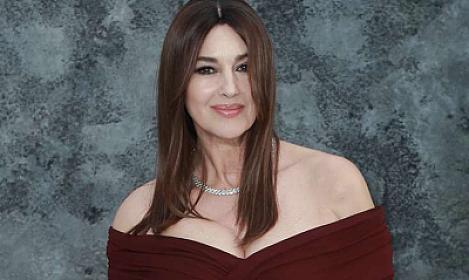 ​Monika Belluççi ev axtarır - 