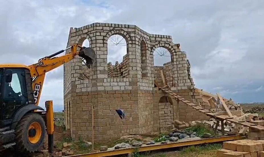 Qanunsuz tikililər söküldü - 