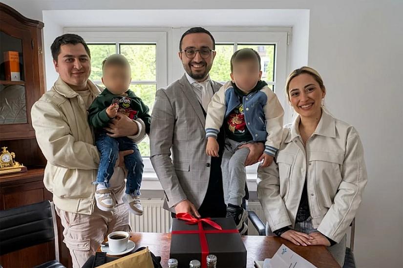 Azərbaycanlı ailənin Parisdə əllərindən alınan övladları geri qaytarıldılar - 
